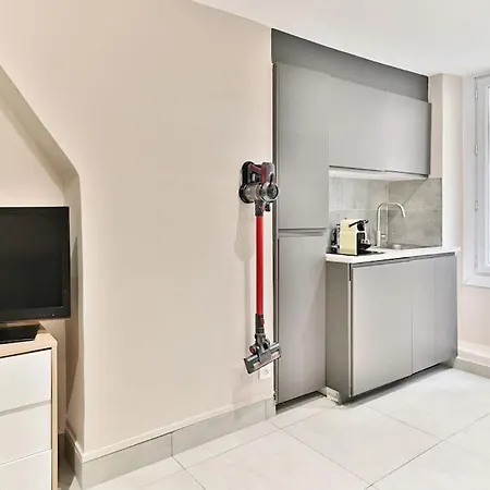Apartment Confortable Au Coeur Du Quartier Sentier *